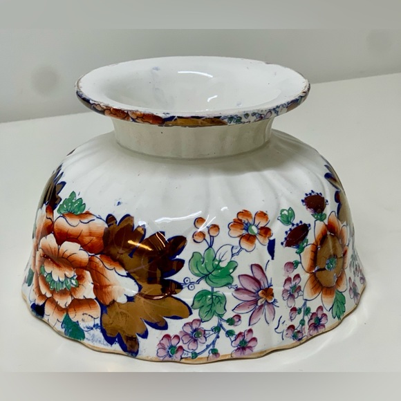 19th Century Antique Gaudy Welsh Embossed Design Scalloped Pedestal Footed Bowl - Picture 14 of 16